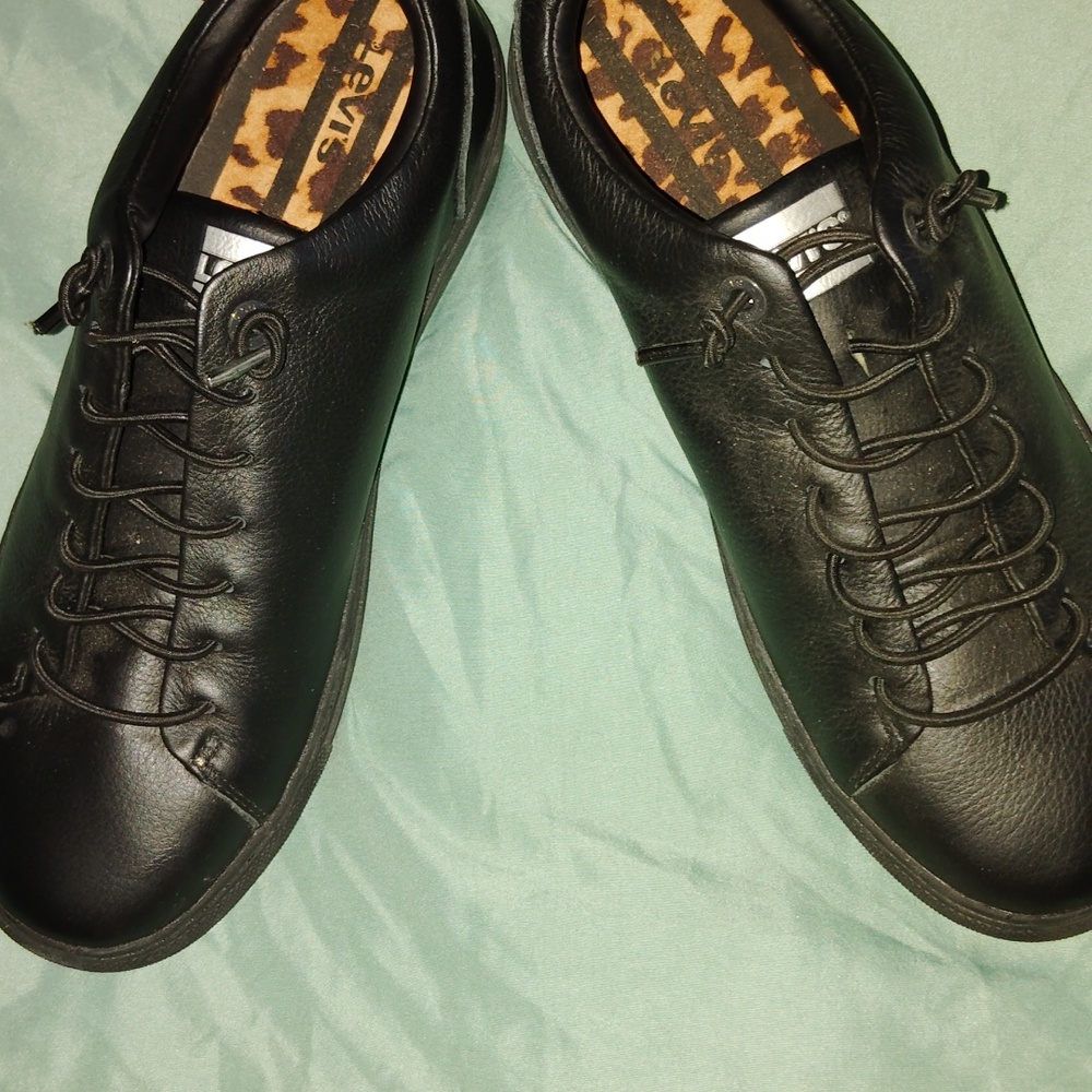 Levis shoes